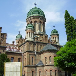 Чернівецький університет-церква
